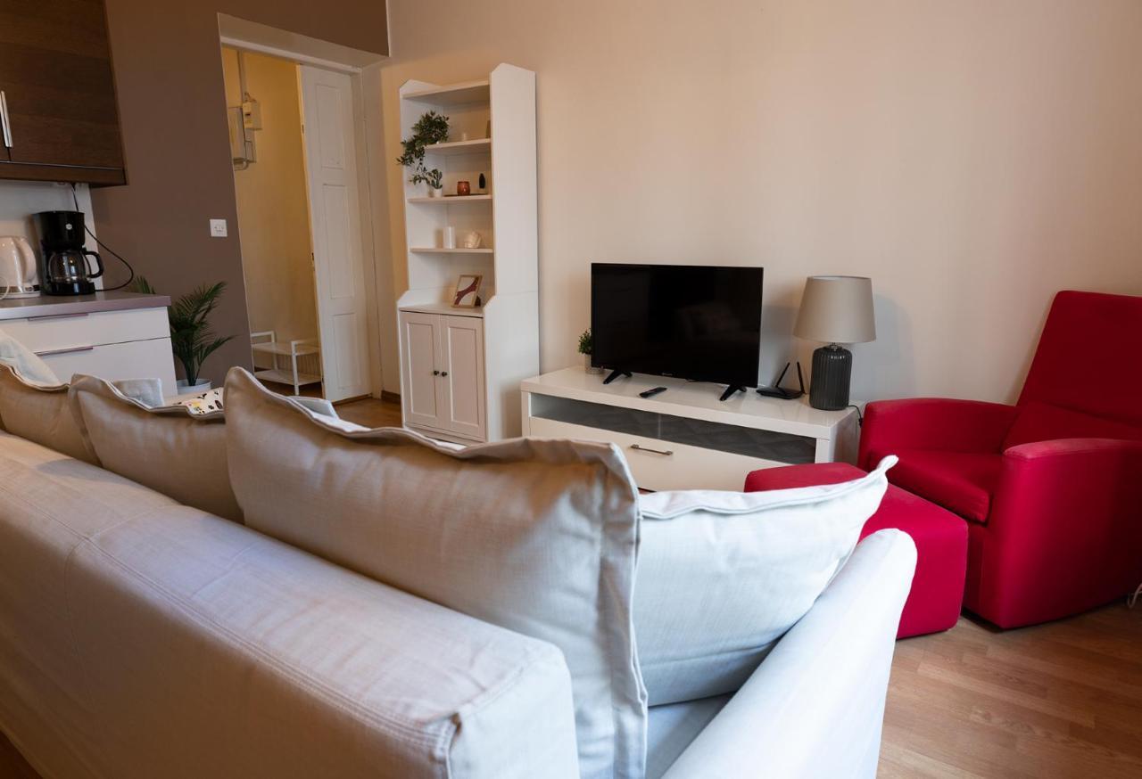 2Ndhomes Central 1Br Apartment With Great Location By Kaisaniemi Park Helsinki Esterno foto
