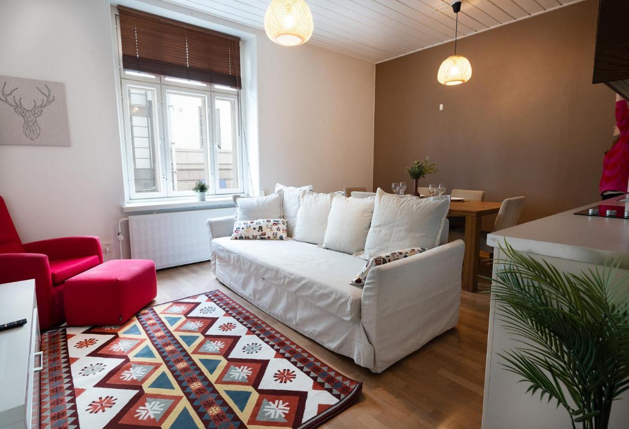 2Ndhomes Central 1Br Apartment With Great Location By Kaisaniemi Park Helsinki Esterno foto
